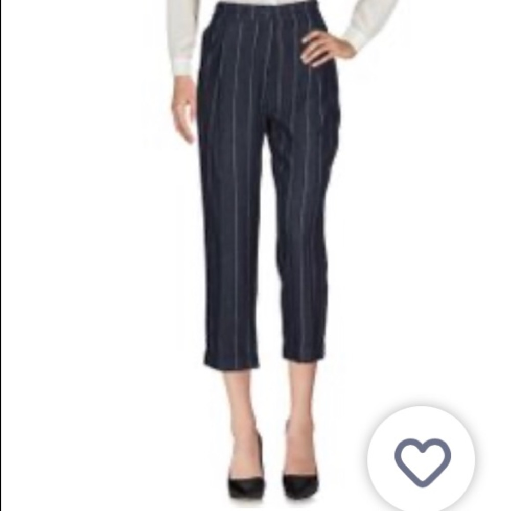Navy pinstripe cropped dress pants BNWT sz 4